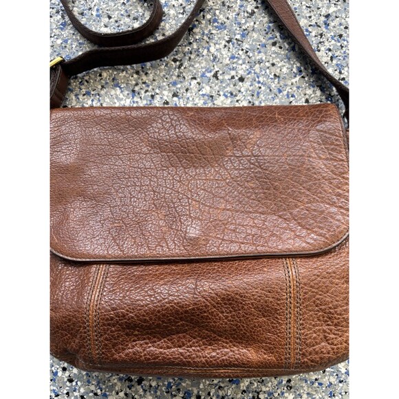 Fossil Brown Leather Crossbody Purse with Button Closure Gold Hardware - Picture 3 of 11